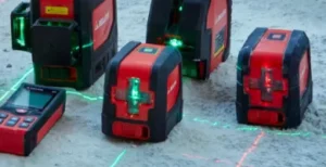 Ventajas-y-desventajas-de utilizar-nivel-láser-autonivelante-versus-nivel-láser-manual.